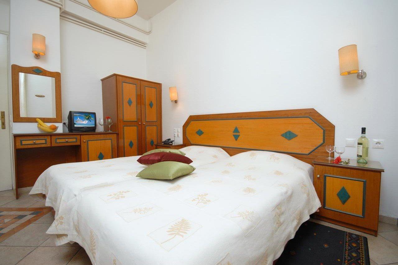Barbouni Hotel & Studios Naxos City Exteriör bild
