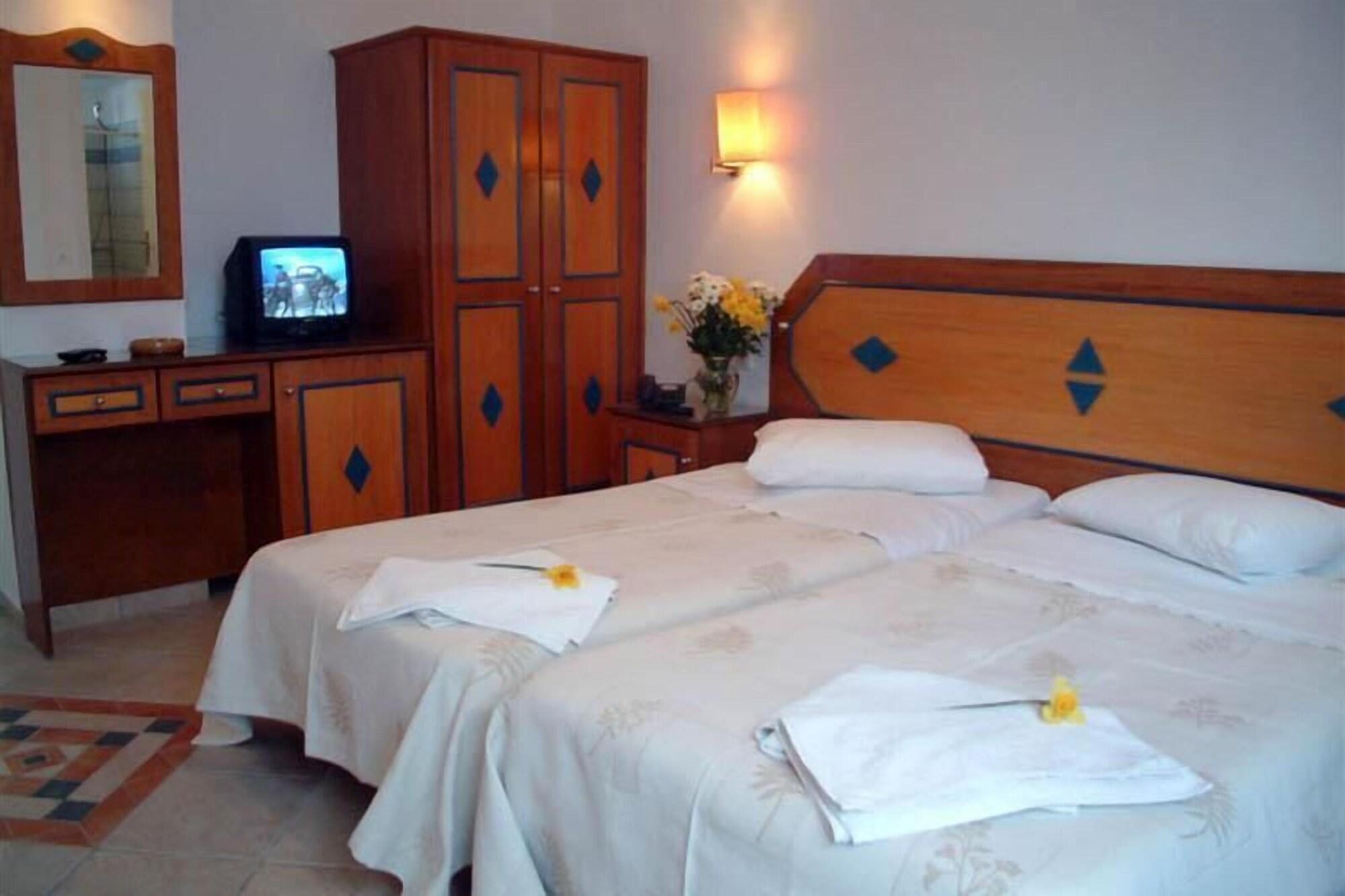 Barbouni Hotel & Studios Naxos City Exteriör bild