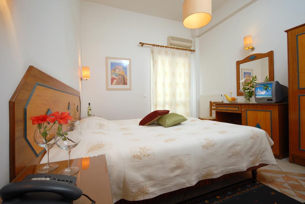 Barbouni Hotel & Studios Naxos City Exteriör bild
